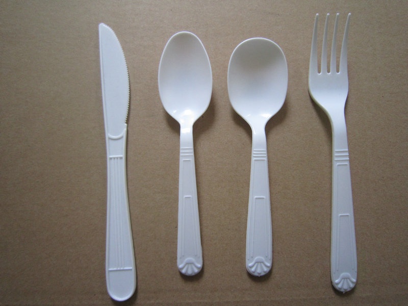 Heavy weight plastic disposable cutlery